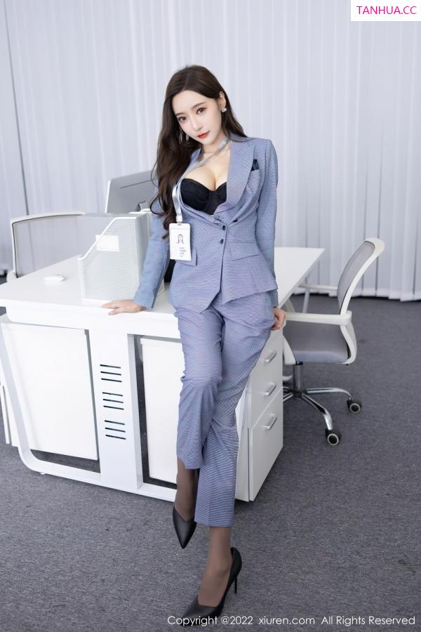 王馨瑶  [XiuRen]高清写真图 2022.09.22 No.5629 王馨瑶yanni第14张图片
